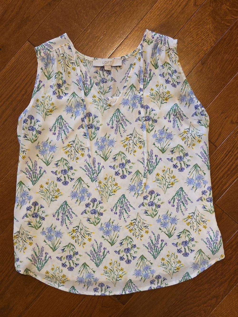 LOFT Floral V-Neck Sleeveless Top